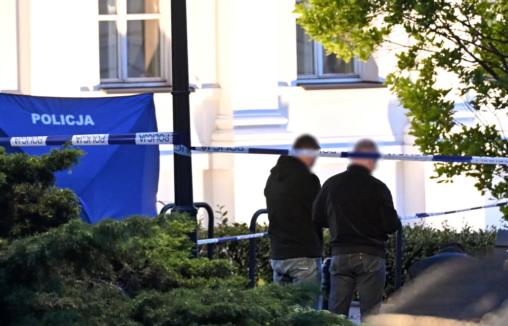 W środę 22-letni mężczyzna zaatakował siekierą 53-letnią portierkę na UW, która zmarła na miejscu.