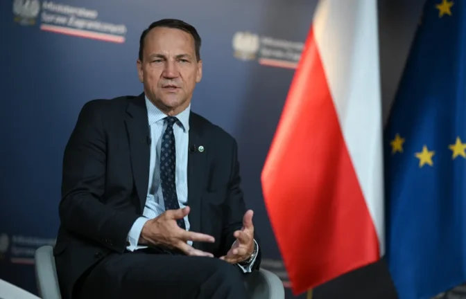 Minister spraw zagranicznych Radosław Sikorski