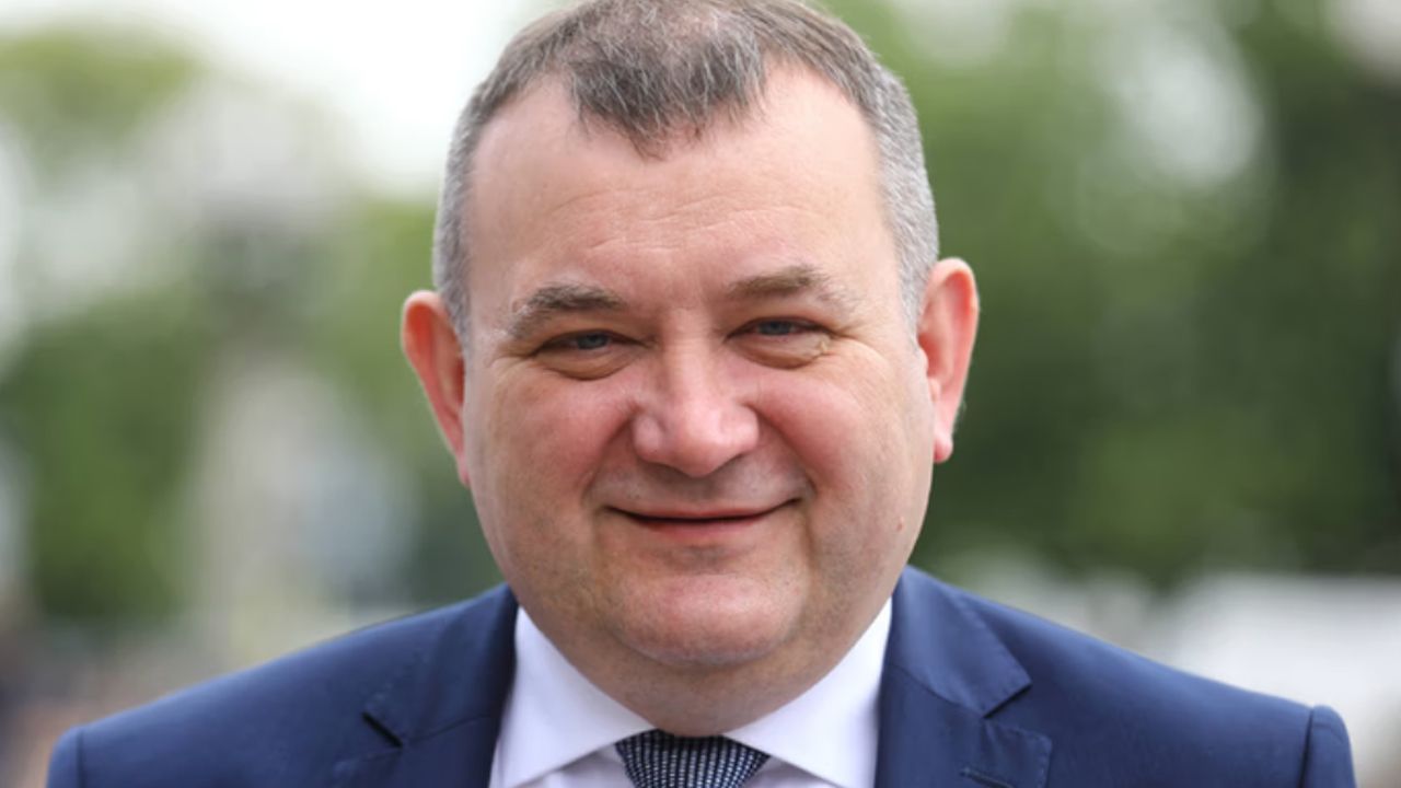 Stanisław Gawłowski