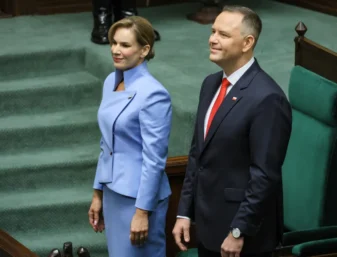 Karol Nawrocki złożył przysięgę prezydencką w obecności małżonki i Zgromadzenia Narodowego
