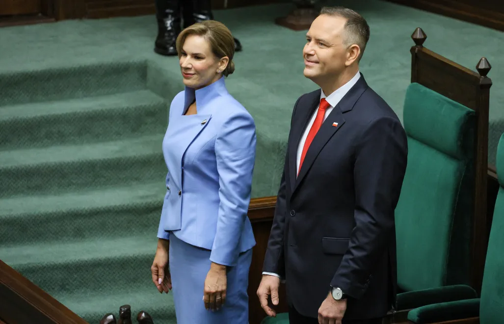 Karol Nawrocki złożył przysięgę prezydencką w obecności małżonki i Zgromadzenia Narodowego