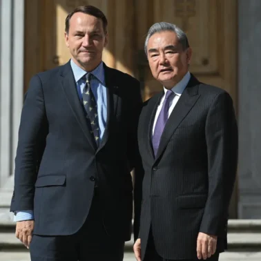 Radosław Sikorski i Wang Yi
