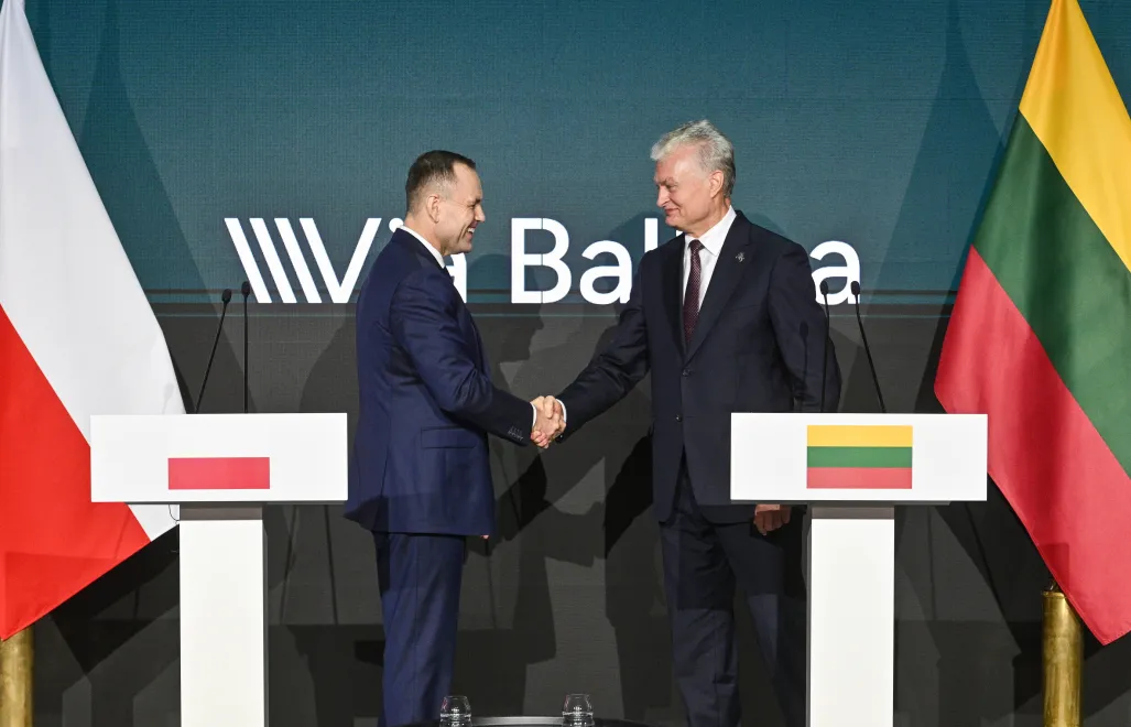 Karol Nawrocki, Gitanas Nauseda