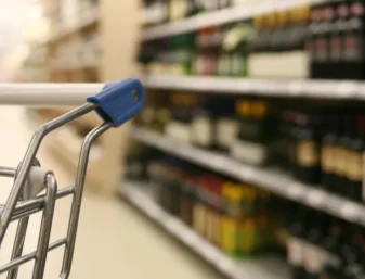 Zakaz nocnej sprzedaży alkoholu